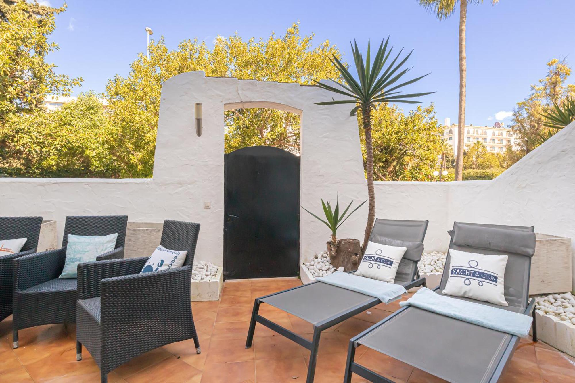 Puerto Banus Near La Sala By The Sea - Happy Marbella